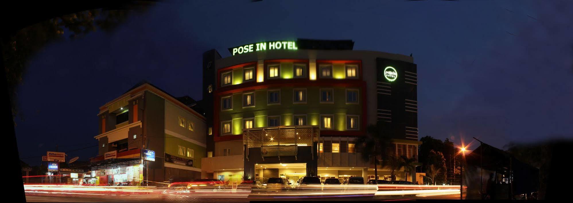 Pose In Hotel Solo Exterior photo